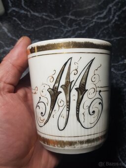 Starozitny hrnek - 5