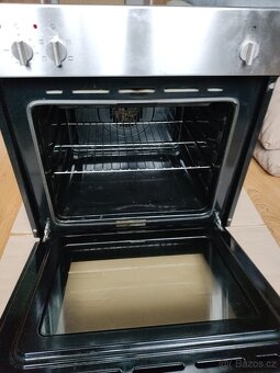 Digestoř, horkovzdušná trouba, plynová deska - 5