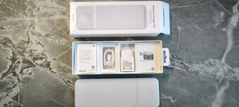 Samsung bezdrátová nabíječka Trio EP-P6300 bílá - 5