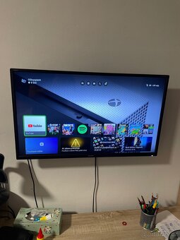 Xbox one s s hrama a volantem - 5