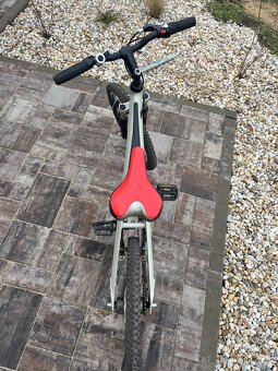 BMW dětské kolo 20 palců - 5