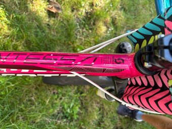 Dívčí kolo Scott Contessa 24 - 5