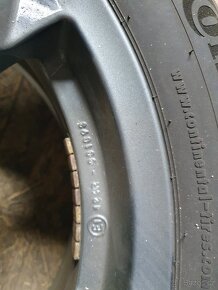 30. Sada elektrony a zimní pneu 215/55/17 - 5
