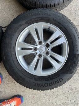 KIA SPORTAGE HYUNDAI ALU KOLA 6,5Jx16 PNEU 215/70R16 - 5
