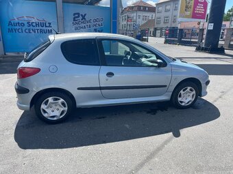 PEUGEOT 206 XS 1.6i 65KW 1 Majitel v ČR - 5