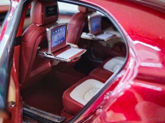 Bentley Mulsanne 1:18 Kyosho - 5
