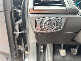 Ford Mondeo, 2,0 TDCi 110kW manual 2015 nájezd 172000km - 5
