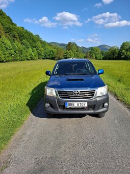 toyota hilux - 5