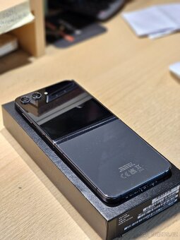 Prodám Samsung Galaxy Z Fold 5 - 5
