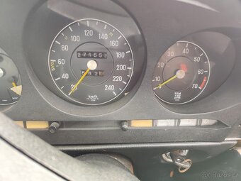 Mercedes SLC 350 manual 1973 - 5