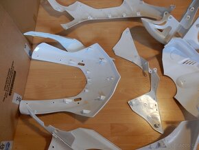 Yamaha r1 rn32 - 5
