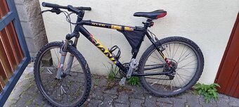 Horské kolo giant 19,5 vel. - 5