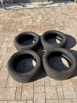 Prodám pneu hankook ventus prime 4 235/50 r17 - 5