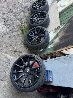 Japan racing JR11 R19 - 5