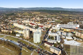 Prodej sportovního centra v Karlových Varech - 5