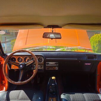 Chrysler 180 - 5