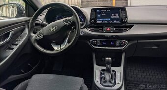 Hyundai i30 1.5 T-GDi CW MHEV 7DCT, Play 2023 - 5