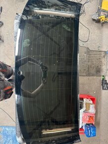 Škoda kodiaq zadní okno 2016 - 2021 - 5