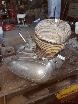 Motor Jawa 250/590 Sport + Californie - 5