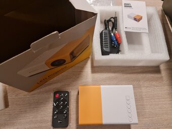 Mini LED projektor YG300 USB, HDMI žlutý - 5