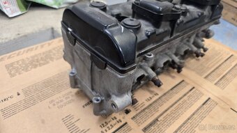 GSXR 750 K4-5 kompletní hlava - 5