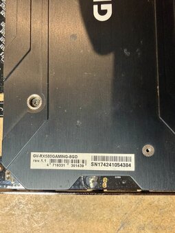 Predám pokazenú grafickú kartu AMD RX 580 8GB - 5