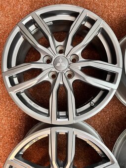 5x114,3 R17 Mitsubishi Outlander / ASX - ET 38 - TPMS - 5