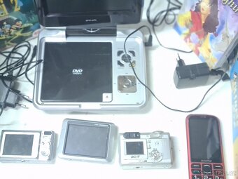 prodam fotaky a jine - 5