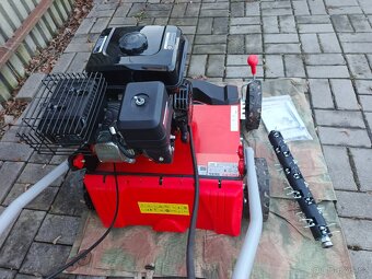 Vertikutátor Hecht motorový - 5