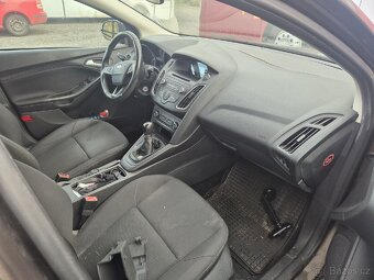 Ford focus  1,6  74kw - 5