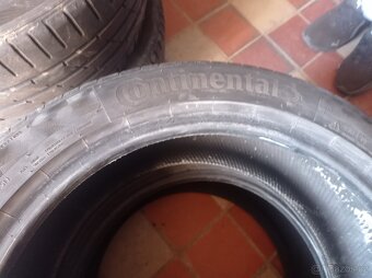 225/45R17 - 5