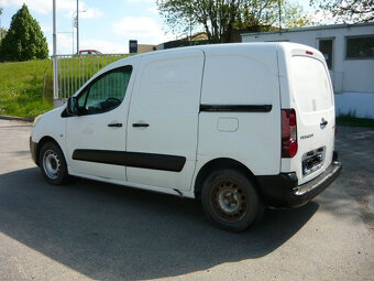 PEUGEOT PARTNER 1.6 I - 5