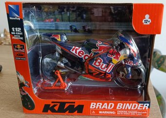Brad Binder KTM 1:12 NewRay MotoGP - 5