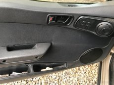 Alfa Romeo 145 1,4i 76kW 1997 - DÍLY z VOZU - 5