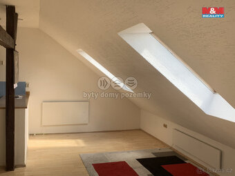 Pronájem bytu 1+kk, 58 m², Vojkovice - 5