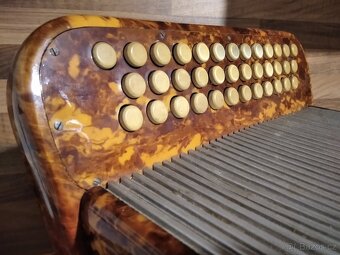 Heligonka (harmonika,akordeon) G-C-F ladění - 5