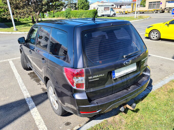 PRODÁM SUBARU FORESTER 2.0 - 5
