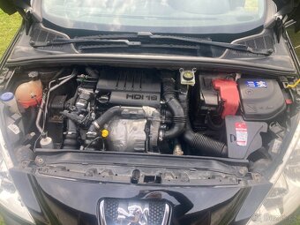 Peugeot 308 - 5
