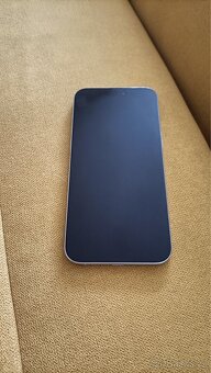 Prodám IPhone 16 Pro Max,hodinky Apple Watch Ultra 2 - 5