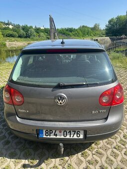Golf 5 - 5
