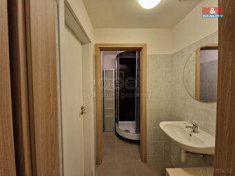 Pronájem, byt 1+kk, Milovice, ul. Armádní - 5