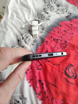 Oppo reno 2 zánovní - 5
