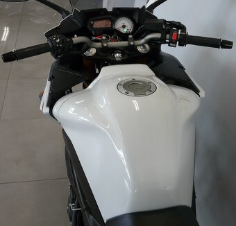 Yamaha FZ8 S Fazer - 5