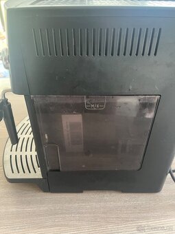 De'Longhi Magnifica ESAM 3000.B. - 5