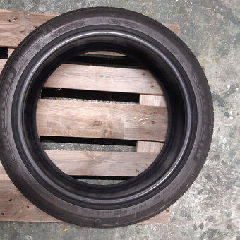 Letní SUV pneu MICHELIN PRIMACY 4 235/45 R20. Nové. - 5