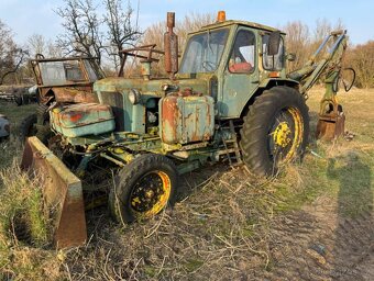 Traktorbagr Bělorus - 5