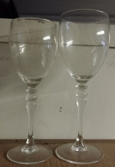 Sklenice na brandy, víno, sekt, whisky: - 5