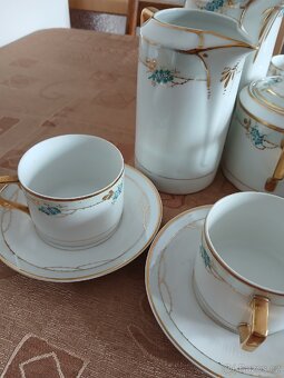 Zachovalý a starožitný porcelánový servis - 5