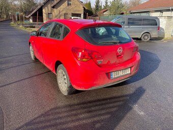 Opel Astra J 1.6i 85kw. - 5