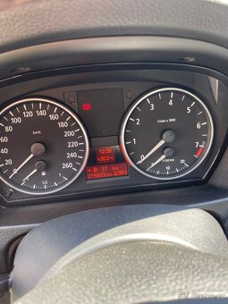 BMW 325i - 5